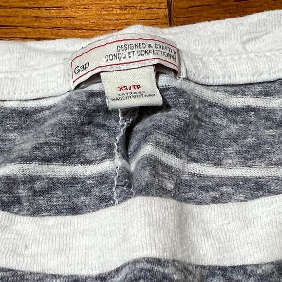 GAP 3/4 Length Sleeve Blue/Grey with white stripe - burnout shirt - Size XS - Picture 4 of 5